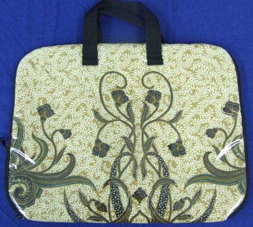 Batik Laptop Sleeves (plastic) - For 15" laptop 005